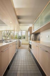 Cuina o zona de cuina de Quest Trinity House