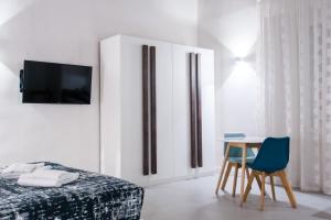Μια τηλεόραση ή/και κέντρο ψυχαγωγίας στο Dada Suite