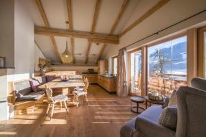 Fotografie z fotogalerie ubytování Apartment Kornerhof Kaltenbach Zillertal v destinaci Kaltenbach