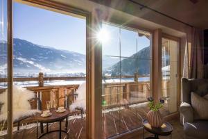 Fotografie z fotogalerie ubytování Apartment Kornerhof Kaltenbach Zillertal v destinaci Kaltenbach