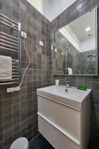 Et badeværelse på Rua dos Remédios 179 + 37 billeder