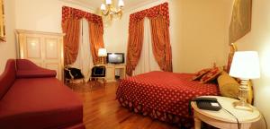 Posezení v ubytování Hotel Columbia Wellness & Spa