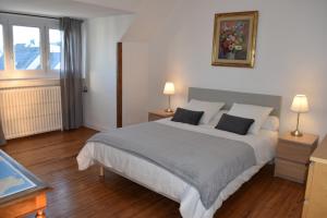 Gallery image of Maison spacieuse entre la ville et la côte in Saint-Martin-des-Champs