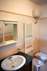 A bathroom at Il Raduno