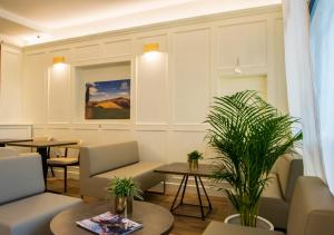 Posezení v ubytování Hotel Perlage Florence - Smart Stay with Parking, Free Wifi & Free city tax