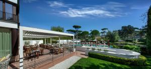 Bazén v ubytování Principe Forte Dei Marmi - Resort & Spa nebo v jeho okolí