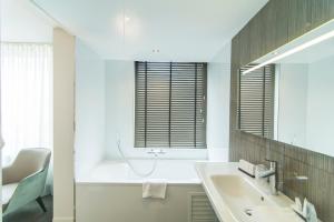 Koupelna v ubytování Van der Valk Hotel Hilversum/ De Witte Bergen