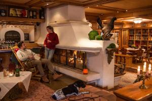入住Das Traditionshotel Schwarzer Adler的客人