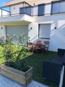 Jardin de l'établissement Appartement Centre ville Cassis
