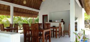 Gallery image of Bale Lumbung Bungalows in Nusa Penida