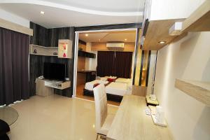 Μια τηλεόραση ή/και κέντρο ψυχαγωγίας στο The Contrast i Hotel