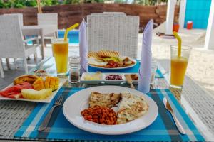 Φαγητό σε αυτό το ξενοδοχείο ή κάπου εκεί κοντά