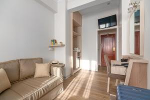Posezení v ubytování Attalos Hotel