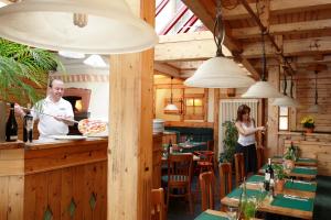 入住Logis Hotel-Restaurant Petry的客人