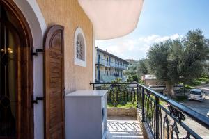 Balkón nebo terasa v ubytování Paradise Bar Apartments