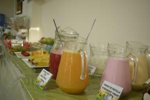 Gallery image of Almudena Apart Hotel in La Paz +21 photos