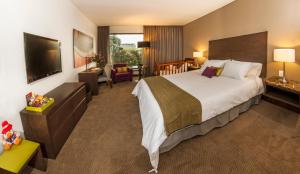 Postel nebo postele na pokoji v ubytování Hotel Morrison Usaquén + 20 fotografií