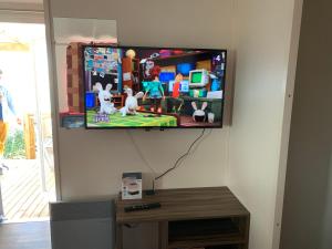 
A television and/or entertainment centre at Dream holidays
