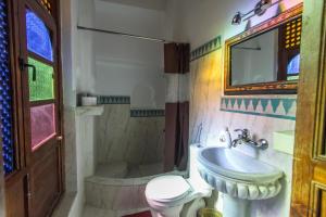 Koupelna v ubytování Riad Dar Mansoura