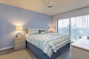 Dolphin Way B-304 - Monthly Condo