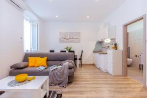 Kuchyňa alebo kuchynka v ubytovaní Julia apartments