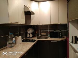 A cozinha ou cozinha compacta de Sparta Apartments Malmi