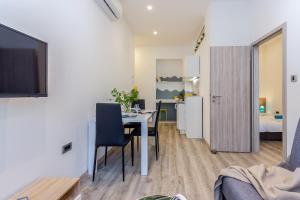 Kuchyňa alebo kuchynka v ubytovaní Julia apartments