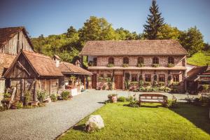 Gallery image of Country House Tunjina kuca Stara Kapela in Pavlovci