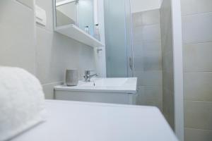 Ein Badezimmer in der Unterkunft Roko