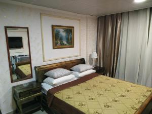 Postel nebo postele na pokoji v ubytování Hotel Rothschild 37