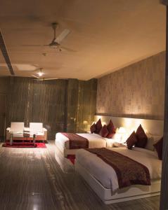 Φωτογραφία από το άλμπουμ του The Opal σε Rāmpur +33 φωτογραφίες