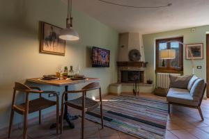A seating area at Casa San Francesco