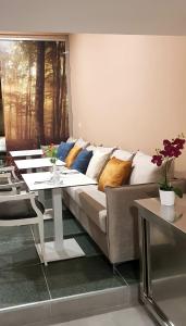Istumisnurk majutusasutuses Ramel Hotel
