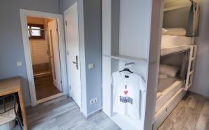 Cama ou camas em um quarto em Stay Inn Taksim Hostel