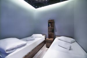 Cama ou camas em um quarto em Stay Inn Taksim Hostel