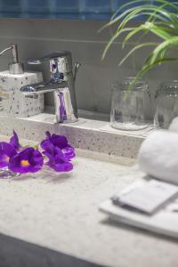 Kuchyň nebo kuchyňský kout v ubytování Thanh Tan Hot Springs By Fusion