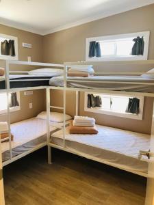 Postel nebo postele na pokoji v ubytování Huskisson Beach Escape