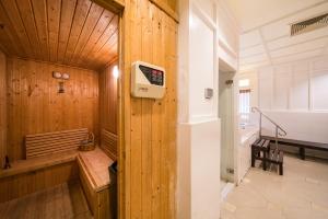 Postel nebo postele na pokoji v ubytování Wora Bura Hua Hin Resort & Spa