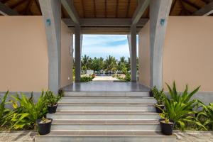 Сад в CASAMIA Oceanfront Condos Nilaveli