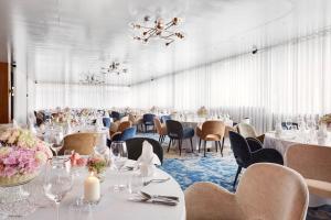 Restoran või mõni muu söögikoht majutusasutuses Entners am See