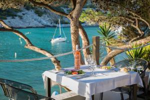 Imagem da galeria de Palladium Hotel Cala Llonga - Adults Only em Cala Llonga