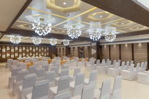 Fotografie z fotogalerie ubytování Krishna Palace Hotel v destinaci Bhayandar