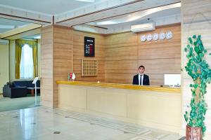 Vstupní hala nebo recepce v ubytování Grand Nakhchivan Hotel