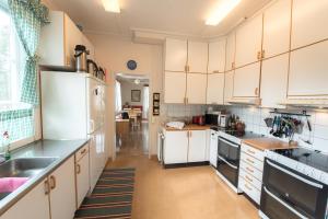 Cucina o angolo cottura di Hasselö Hostel