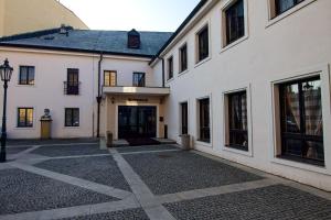 Budova, v ktorej sa apartmán nachádza