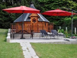 Zahrada ubytování Apartment in Vielsalm near Lake Views