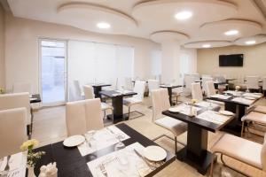 Posezení v ubytování Al Sarab Hotel