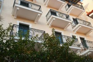 A balcony or terrace at Artemis Hotel
