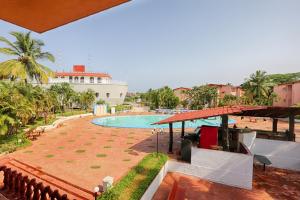 Piscina di The Byke Old Anchor Beach Resort & Spa o nelle vicinanze
