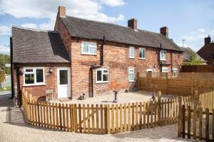 Gallery image of The Cottages Hamstall in Hamstall Ridware